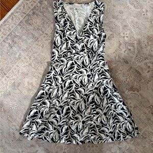 A New Day Black and Cream Leaf Print Summer Dress